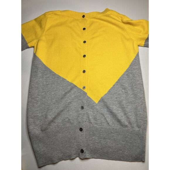 41 Hawthorne Women’s Color Block Sweater Yellow/Gray Buttons On Back Size Small - Picture 1 of 6